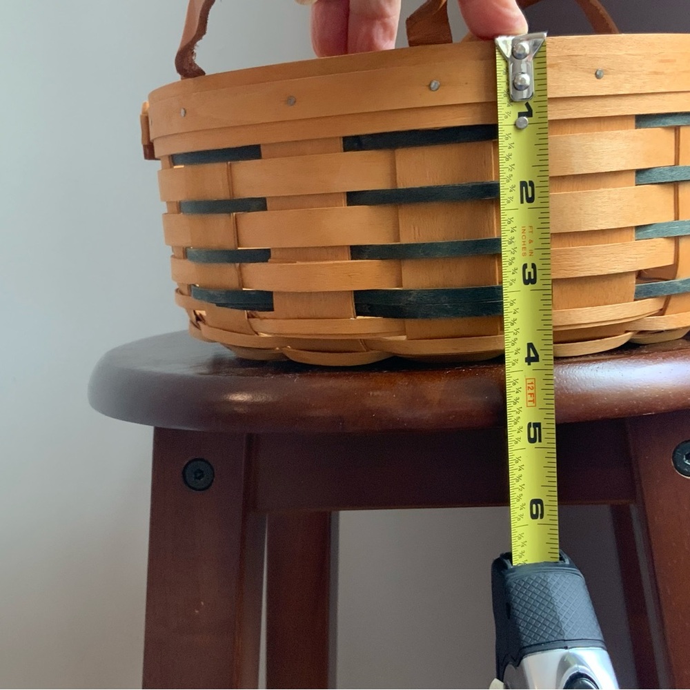 Longaberger Basket 10” Round - Picture 6 of 7